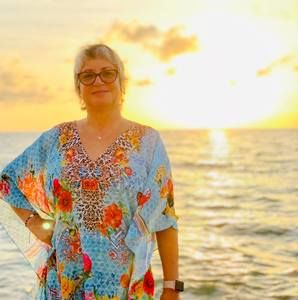 Meet your Posher, Diana